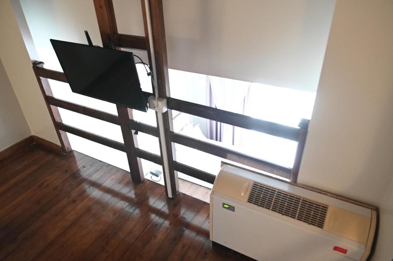 Hotel Onufri Golem  Luaran gambar