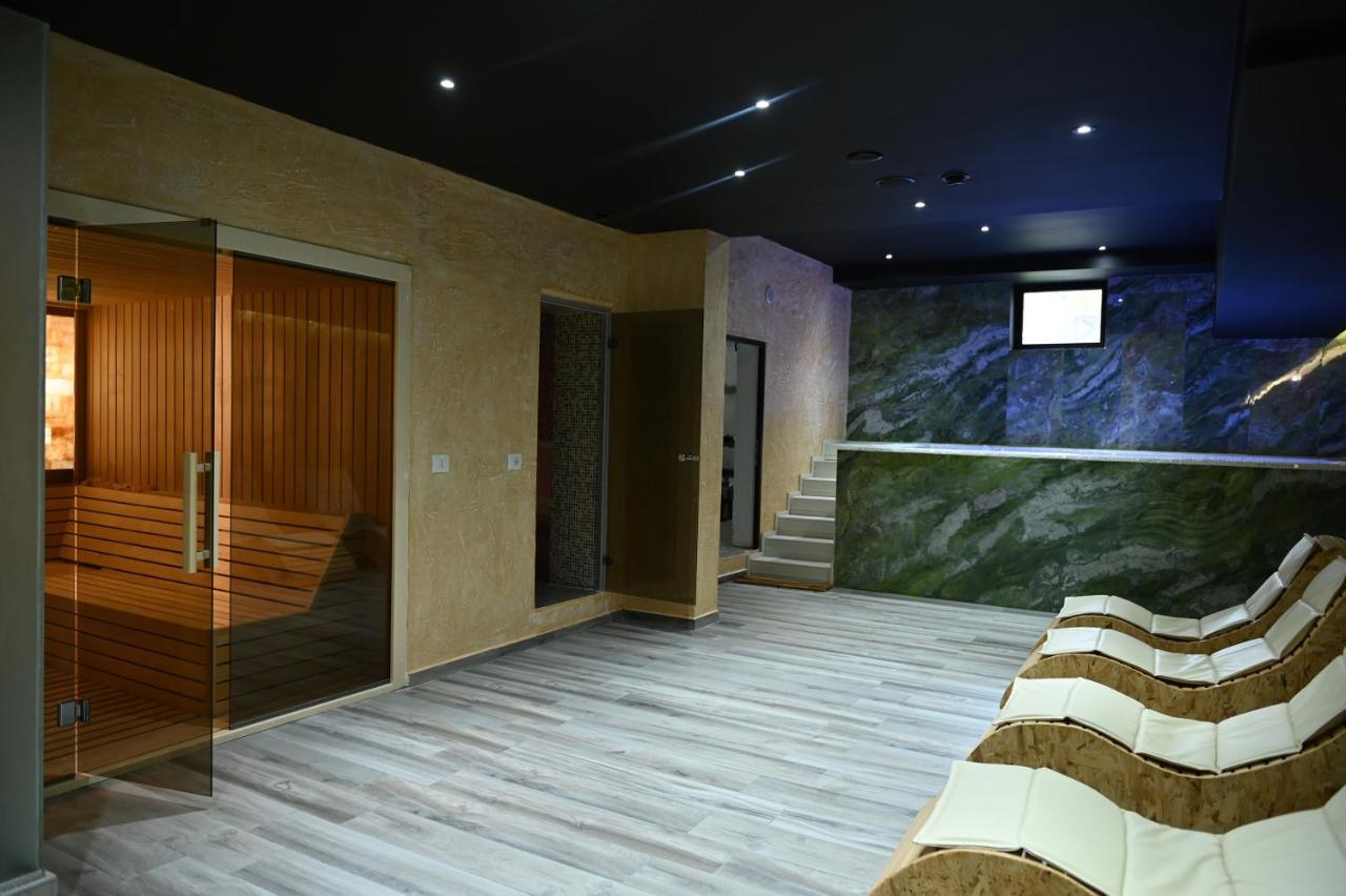 Hotel Onufri Golem  Luaran gambar